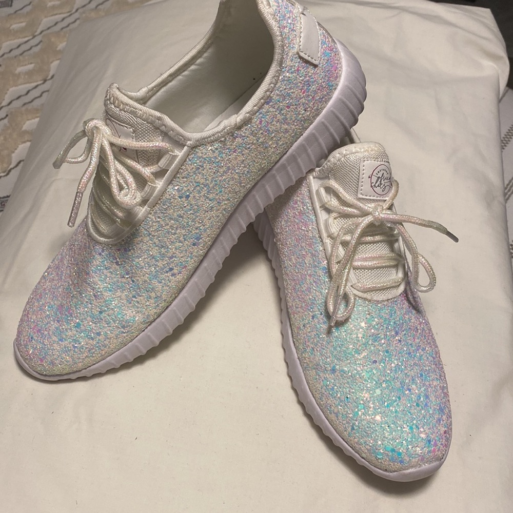 Sparkling ~ Glittery ~ Sneakers Size 9